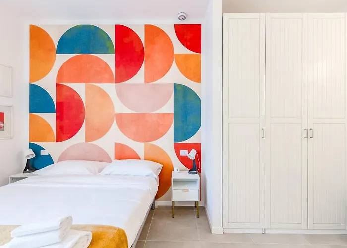 Nuovi Bilocali Central Station - 2 Apt Con Parcheggio In Box E 1 Apt Con Balcone -No Box- N&S Town Homes