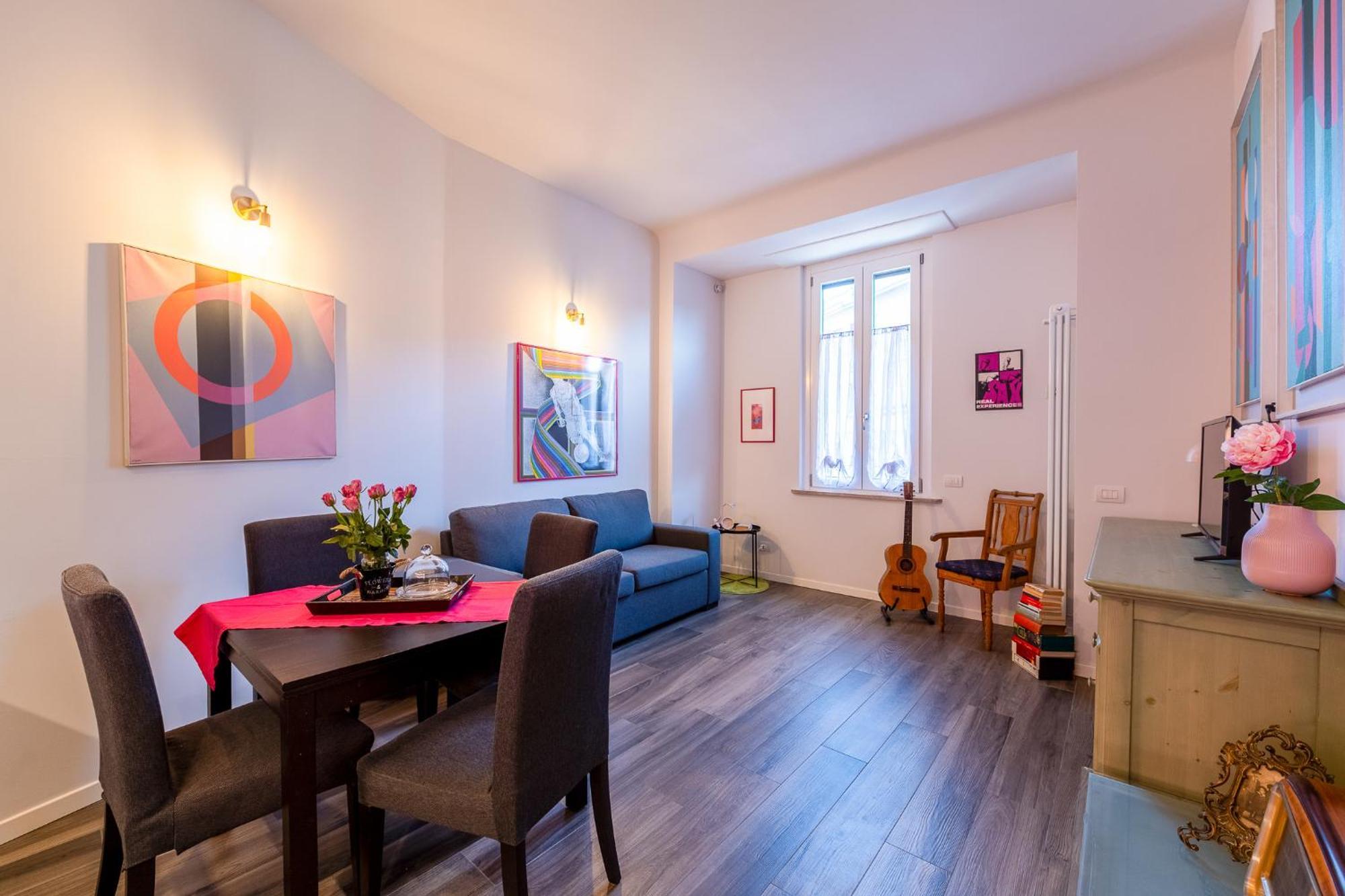 Nuovi Bilocali Station - 2 Con Parcheggio In Box E 1 Con Balcone -no Box- N&s Town Homes Milan