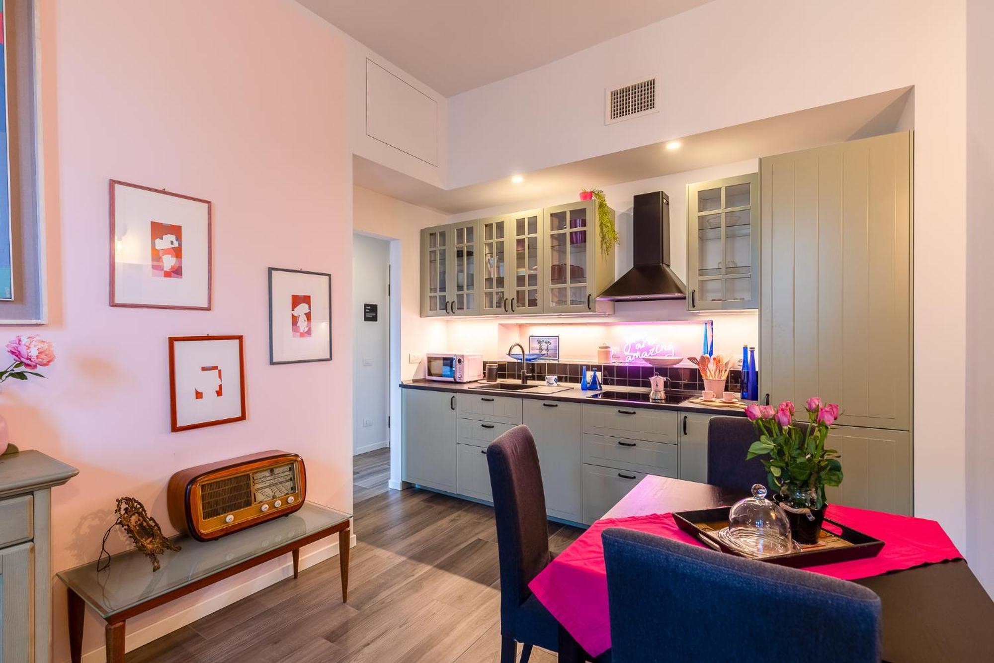 Nuovi Bilocali Station - 2 Con Parcheggio In Box E 1 Con Balcone -no Box- N&s Town Homes