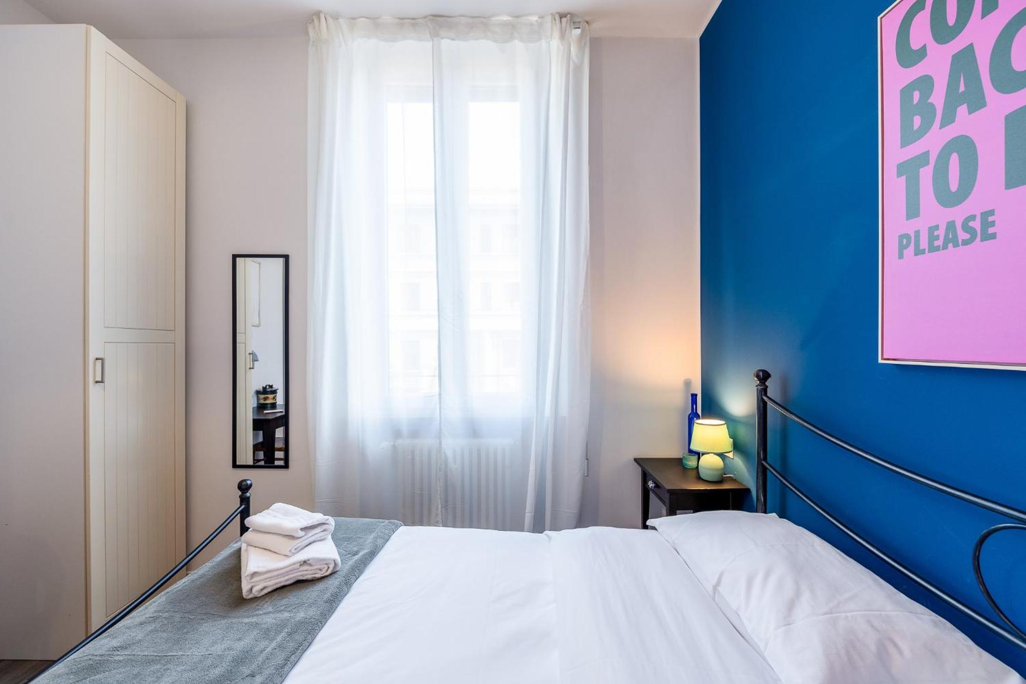 Nuovi Bilocali Station - 2 Con Parcheggio In Box E 1 Con Balcone -no Box- N&s Town Homes Milan